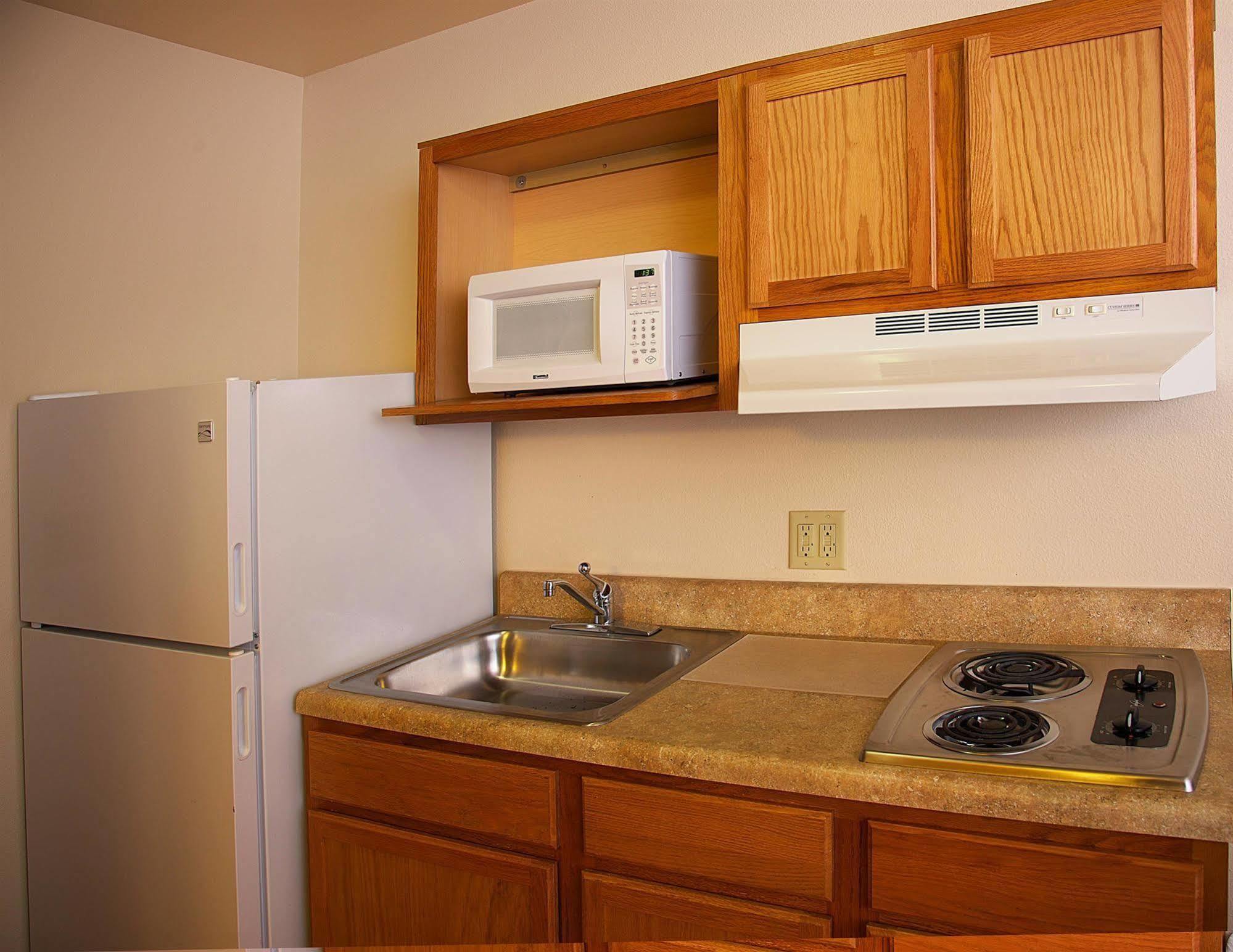 Hotel Extended Stay America Select Suites - Oklahoma City - Bethany 2*