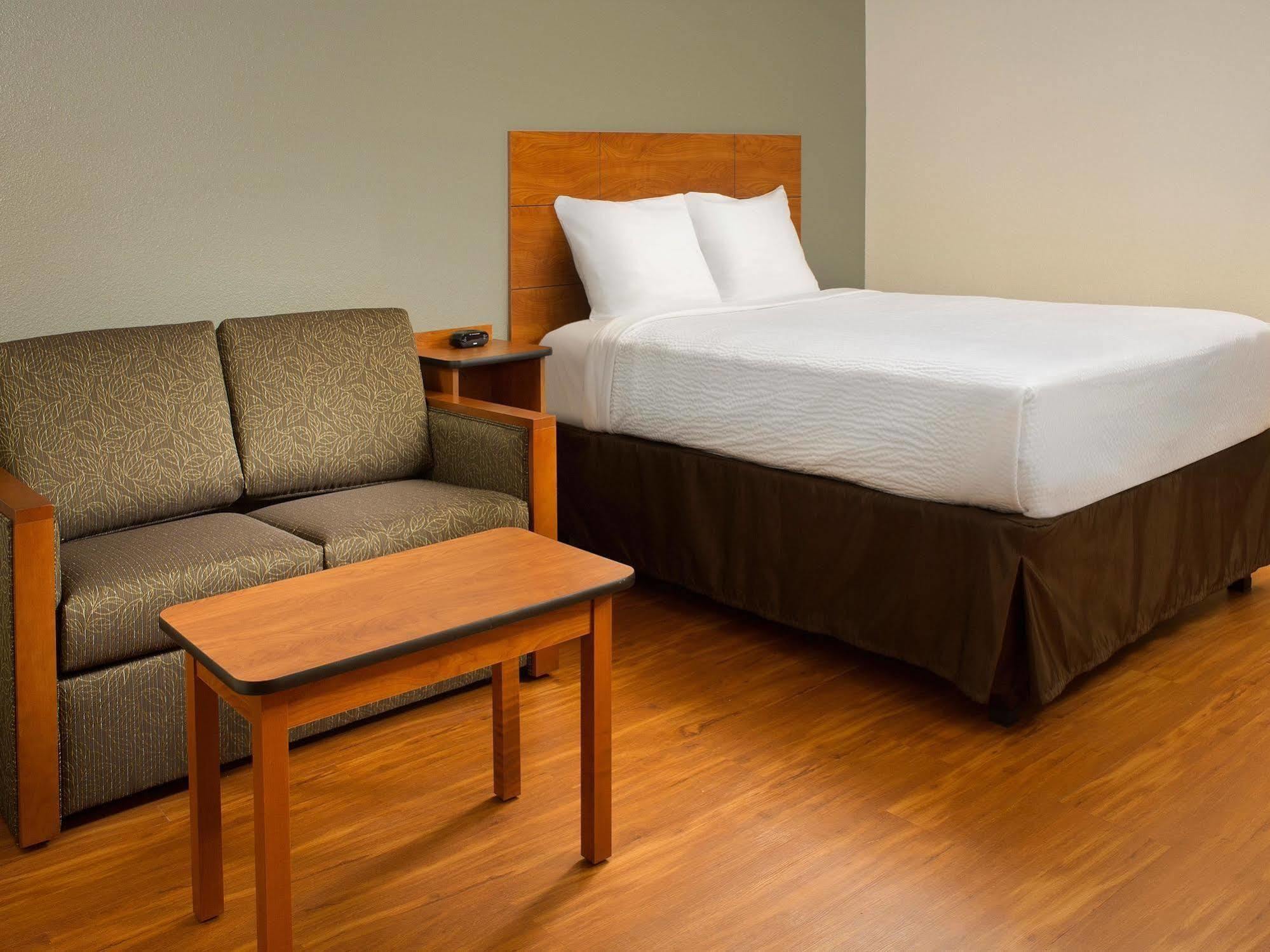 Hotel Extended Stay America Select Suites - Oklahoma City - Bethany 2*